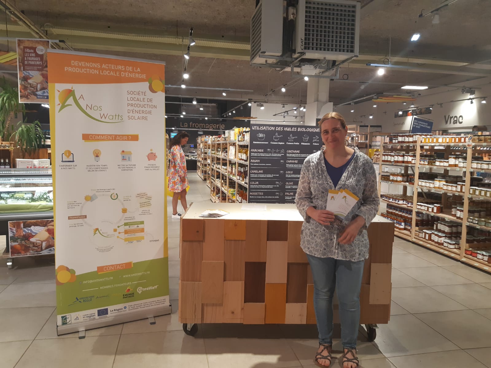 Stand biocoop 14 mai 2022 À Nos Watts